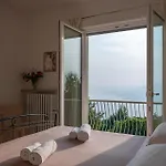 Garda View For Groups 4br, 3 Baths, Garden & Bbq Villa *