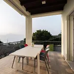 Garda View For Groups 4br, 3 Baths, Garden & Bbq San Zeno di Montagna