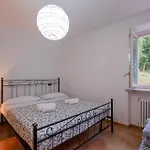 Garda View For Groups 4br, 3 Baths, Garden & Bbq San Zeno di Montagna