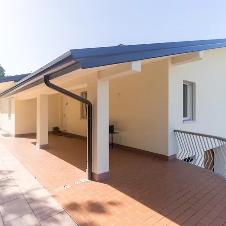 Garda View For Groups 4br, 3 Baths, Garden & Bbq