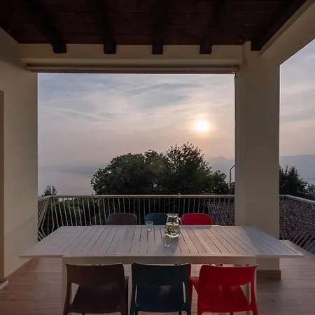 Garda View For Groups 4br, 3 Baths, Garden & Bbq