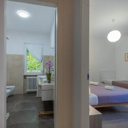 Garda View For Groups 4br, 3 Baths, Garden & Bbq * San Zeno di Montagna