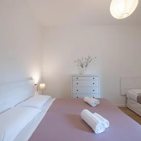 Garda View For Groups 4br, 3 Baths, Garden & Bbq